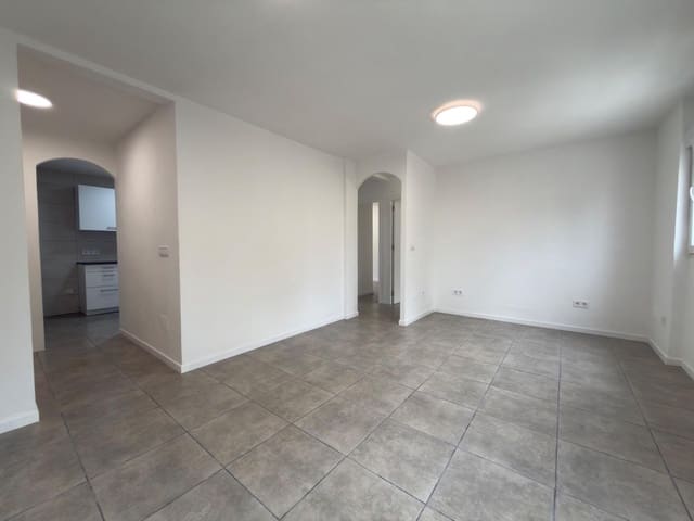 3 soverom Leilighet til salgs i Juan XXIII, Alicante by - € 79 000 (Ref: 9977419)