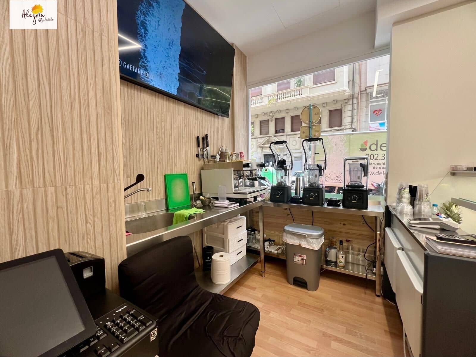 2 soveværelse Erhverv til salg i Valencia by - € 55.000 (Ref: 9979812)