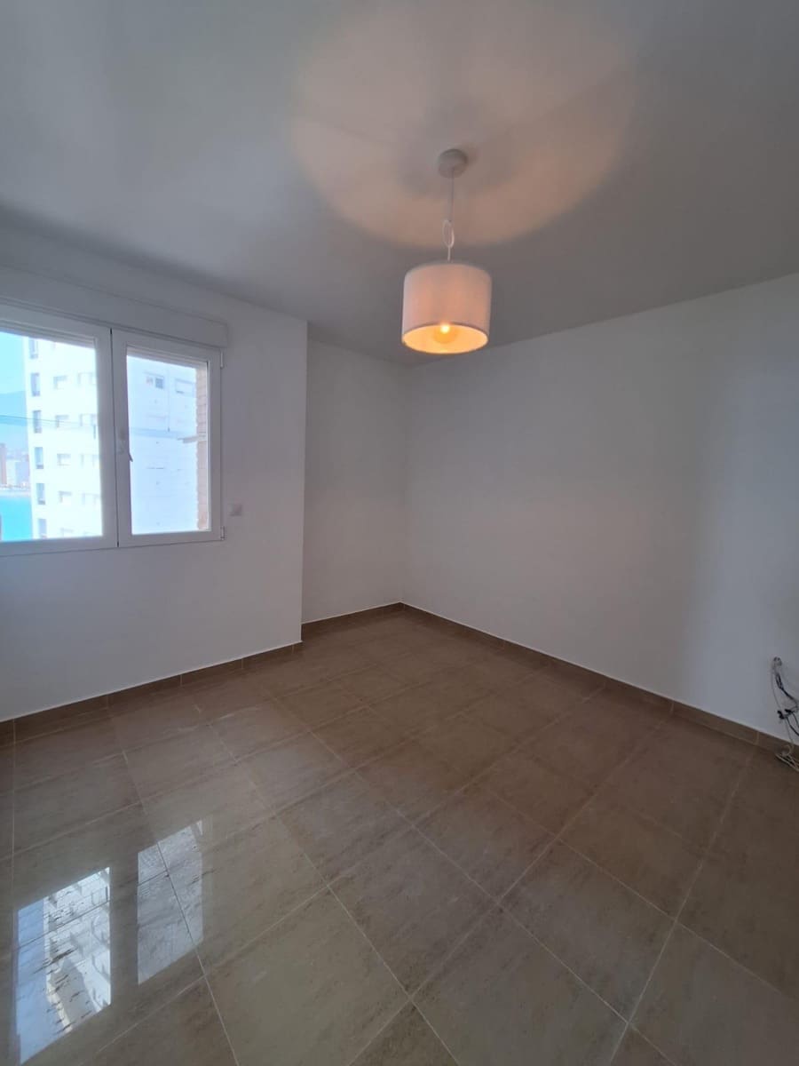 3 soverom Leilighet til salgs i Benidorm med svømmebasseng - € 450 000 (Ref: 9994336)