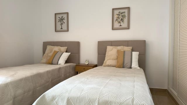 3 slaapkamer Flat te koop in Rincón Alto, Benidorm met zwembad - € 450.000 (Ref: 9994336)