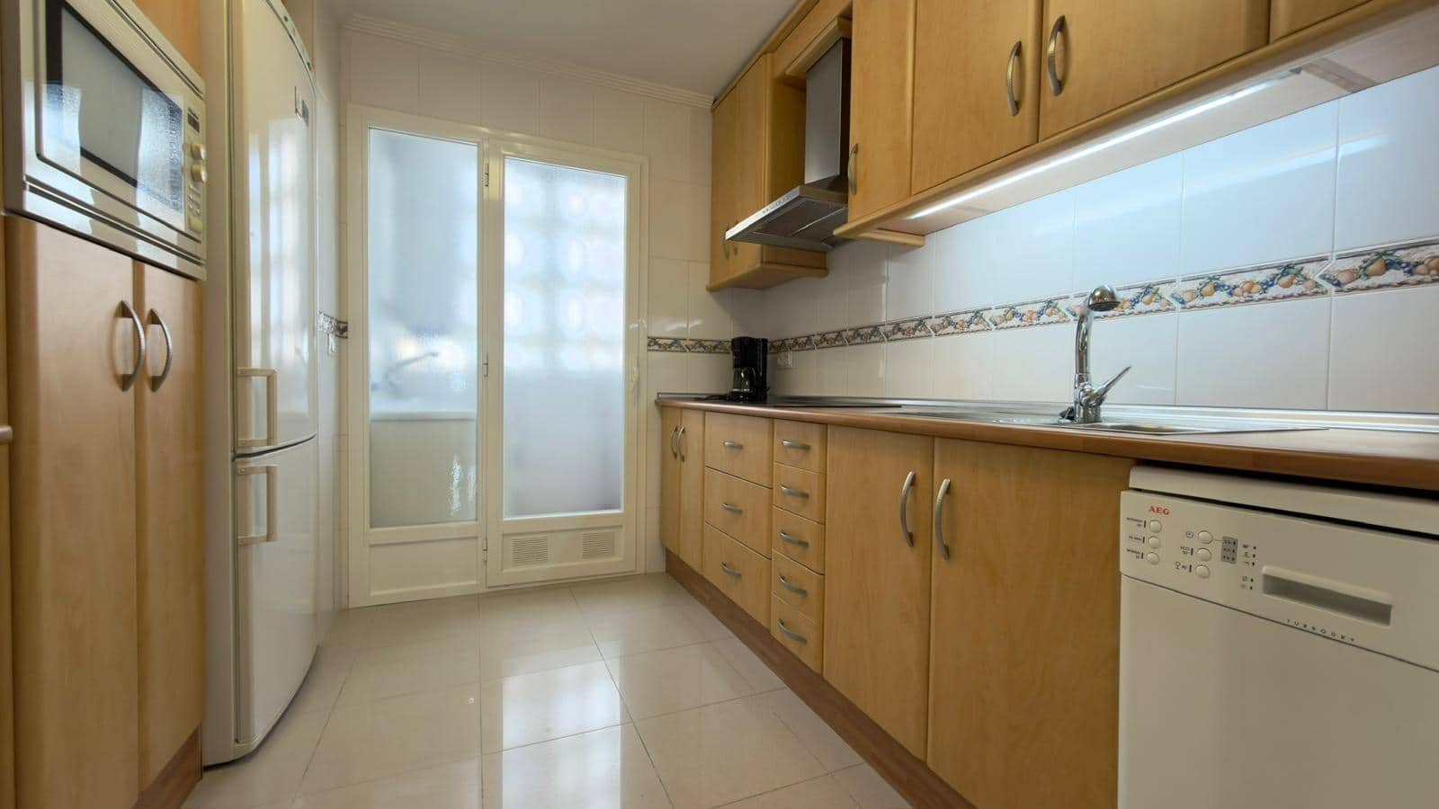 3 quarto Apartamento para venda em Benidorm com piscina - 450 000 € (Ref: 9994336)