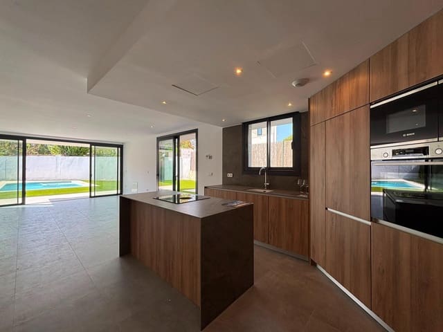 3 slaapkamer Villa te koop in La Font, San Juan de Alicante / Sant Joan d'Alacant met zwembad - € 764.000 (Ref: 9997197)