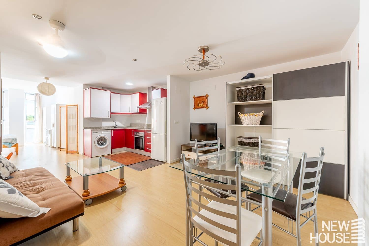 Apartamento de 1 habitación en Alicante / Alacant ciudad en venta con piscina garaje - 176.000 € (Ref: 9641399)