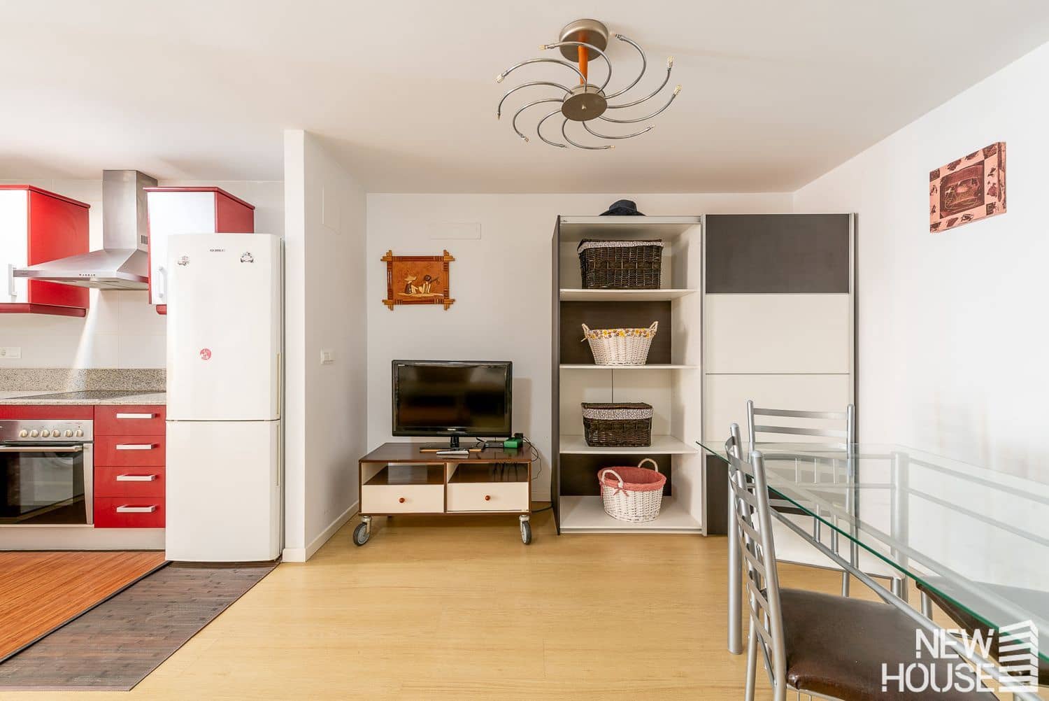 Apartamento de 1 habitación en Alicante / Alacant ciudad en venta con piscina garaje - 176.000 € (Ref: 9641399)