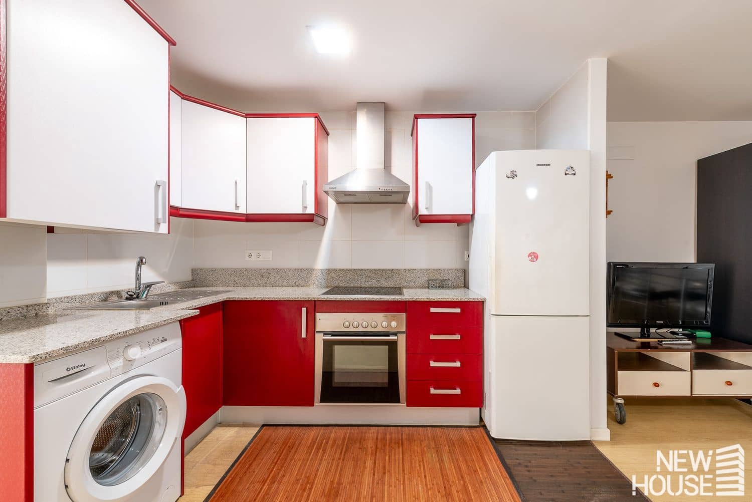 Apartamento de 1 habitación en Alicante / Alacant ciudad en venta con piscina garaje - 176.000 € (Ref: 9641399)