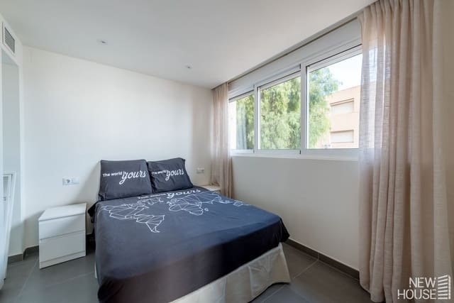 4 quarto Apartamento para venda em Vistahermosa, Alicante cidade com garagem - 450 000 € (Ref: 9641400)