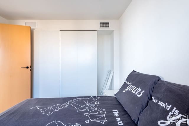 4 quarto Apartamento para venda em Vistahermosa, Alicante cidade com garagem - 450 000 € (Ref: 9641400)