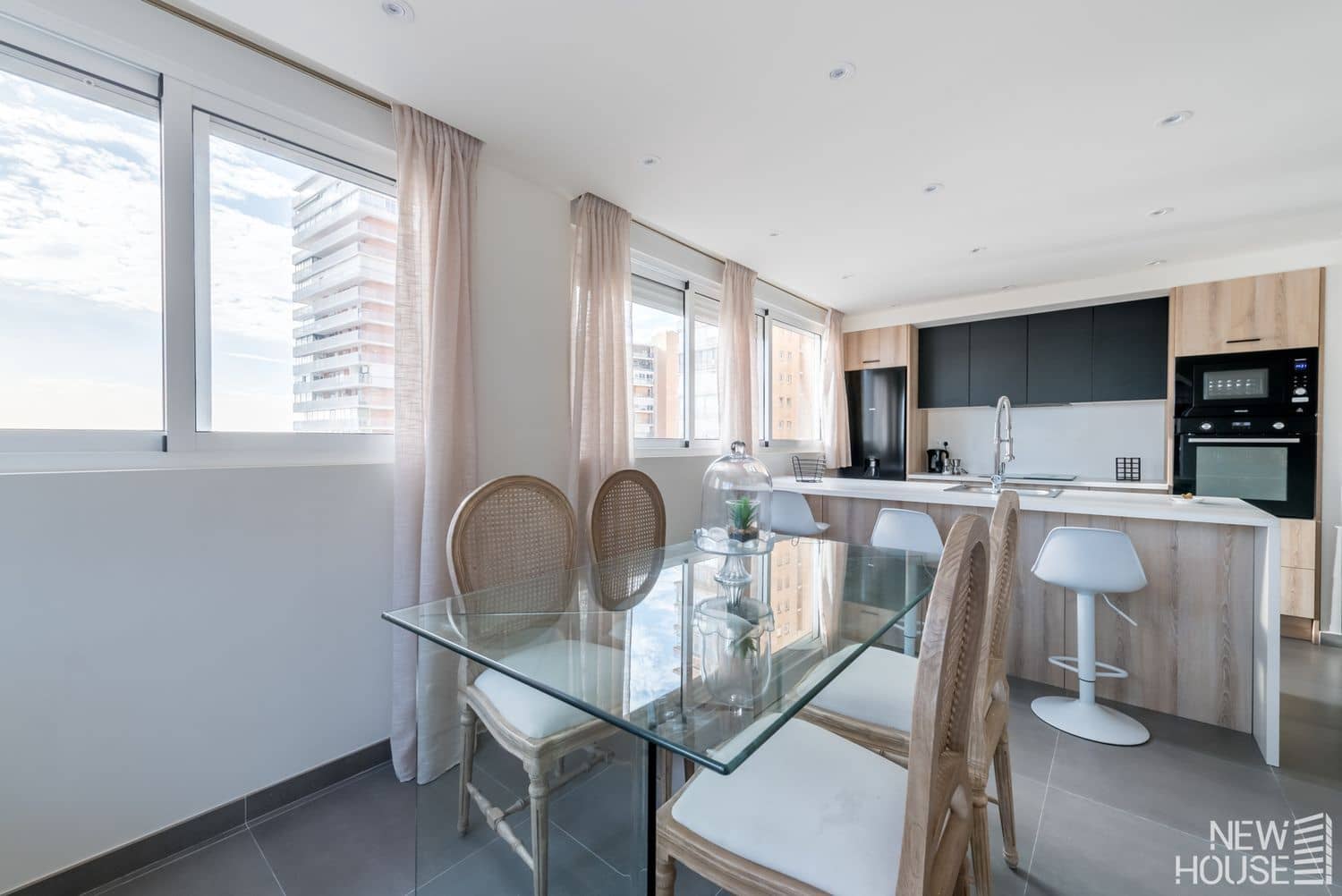 4 quarto Apartamento para venda em Alicante cidade com garagem - 450 000 € (Ref: 9641400)