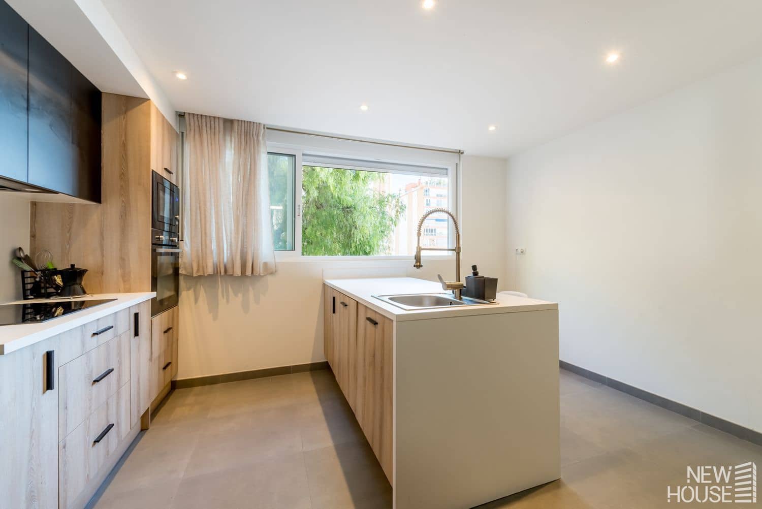 4 quarto Apartamento para venda em Alicante cidade com garagem - 450 000 € (Ref: 9641400)