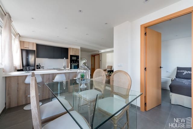 4 quarto Apartamento para venda em Vistahermosa, Alicante cidade com garagem - 450 000 € (Ref: 9641400)