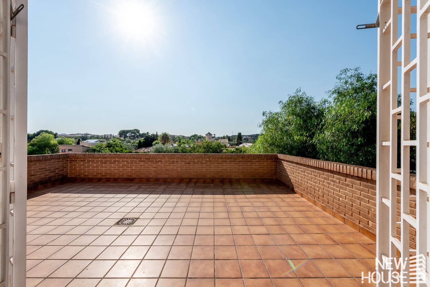 5 makuuhuone Huvila myytävänä paikassa Villafranqueza mukana uima-altaan 
autotalli - 550 000 € (Ref: 9641403)