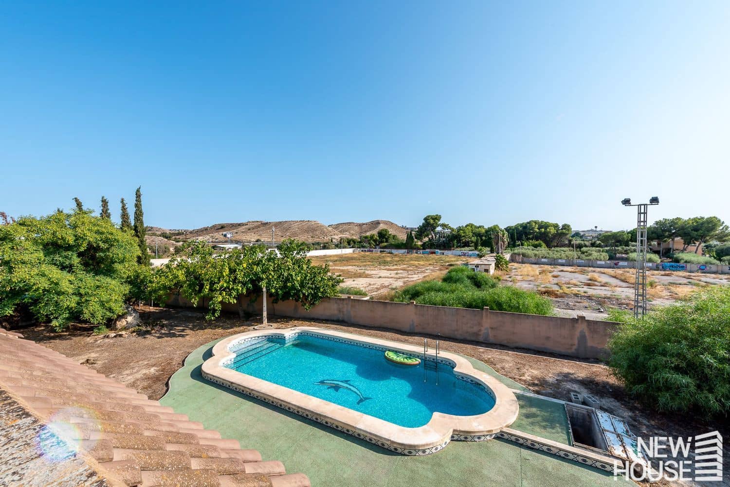 5 makuuhuone Huvila myytävänä paikassa Villafranqueza mukana uima-altaan 
autotalli - 550 000 € (Ref: 9641403)