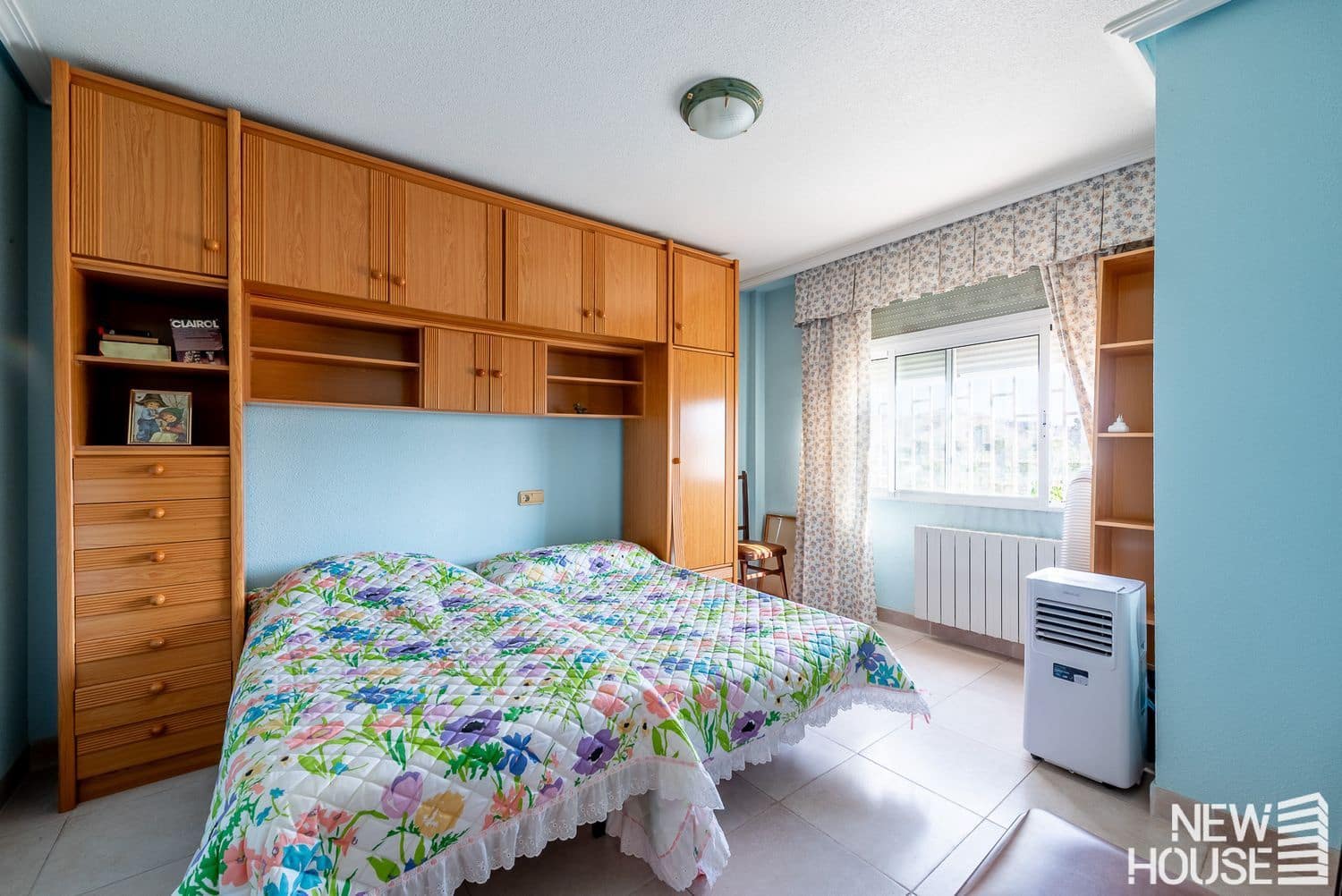 5 makuuhuone Huvila myytävänä paikassa Villafranqueza mukana uima-altaan 
autotalli - 550 000 € (Ref: 9641403)