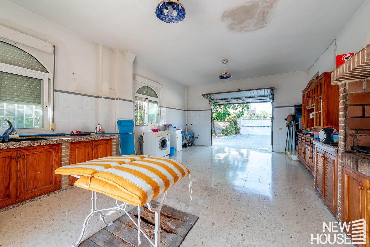 5 makuuhuone Huvila myytävänä paikassa Villafranqueza mukana uima-altaan 
autotalli - 550 000 € (Ref: 9641403)