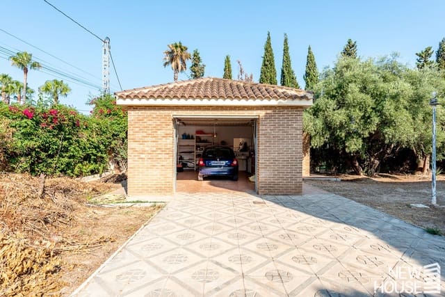 5 makuuhuone Huvila myytävänä paikassa Villafranqueza, Alicante kaupunki mukana uima-altaan 
autotalli - 550 000 € (Ref: 9641403)