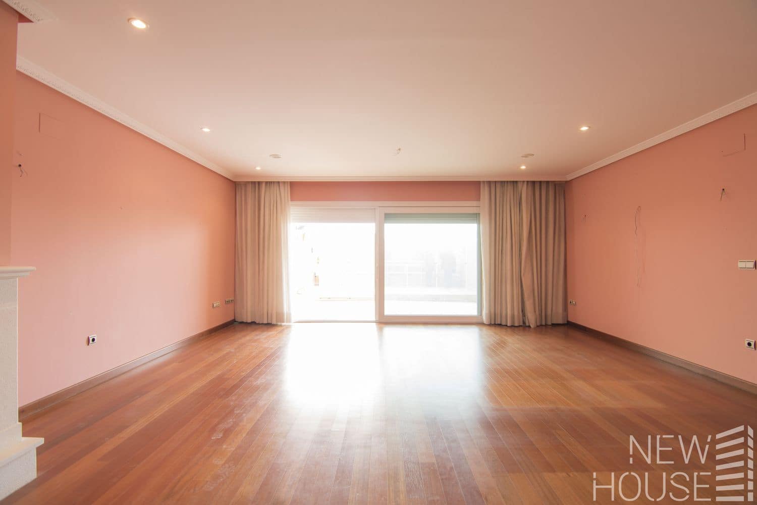 8 bedroom Townhouse for sale in Cabo de las Huertas with pool garage - € 1,124,900 (Ref: 9641405)