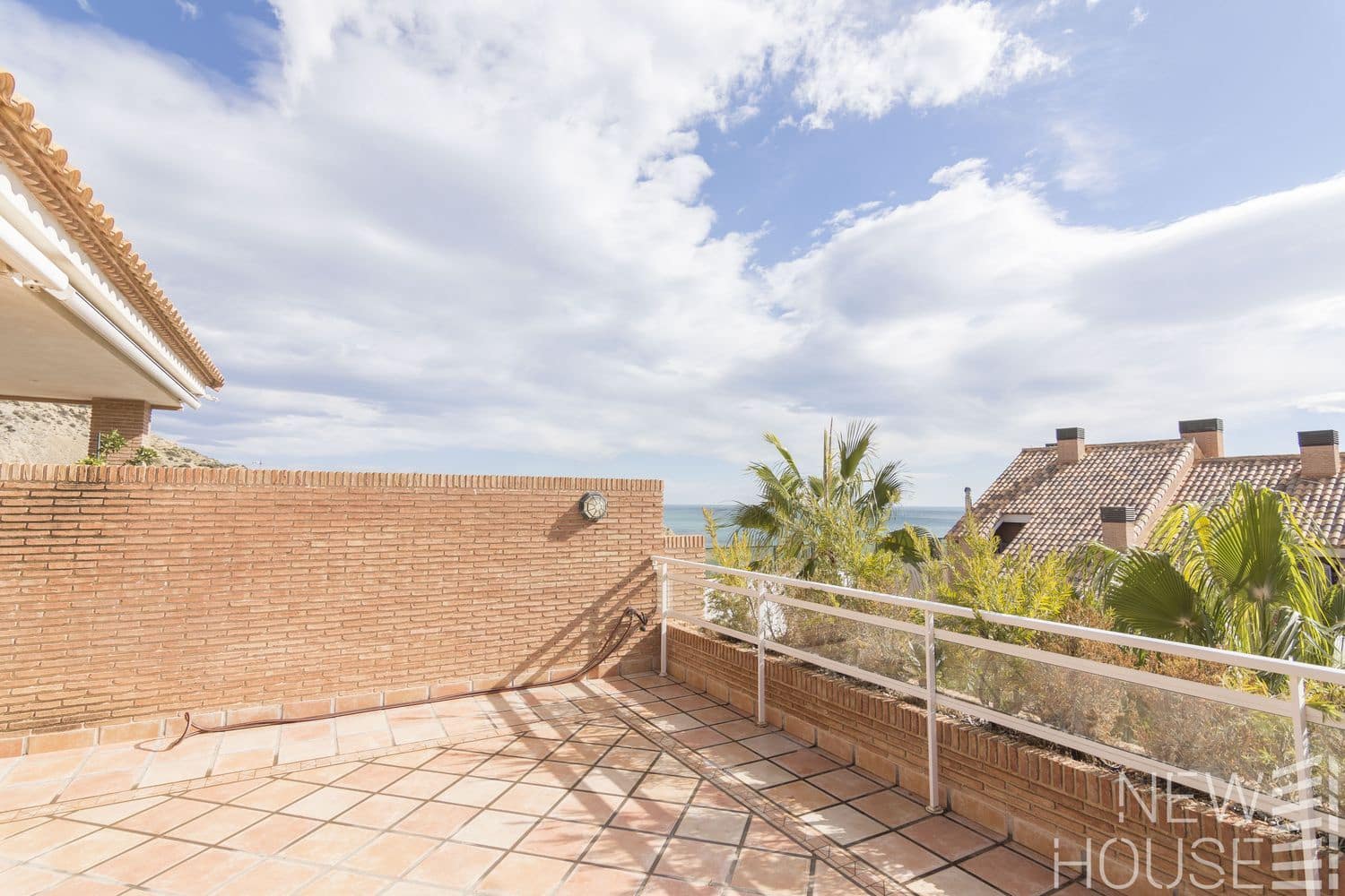 8 bedroom Townhouse for sale in Cabo de las Huertas with pool garage - € 1,124,900 (Ref: 9641405)