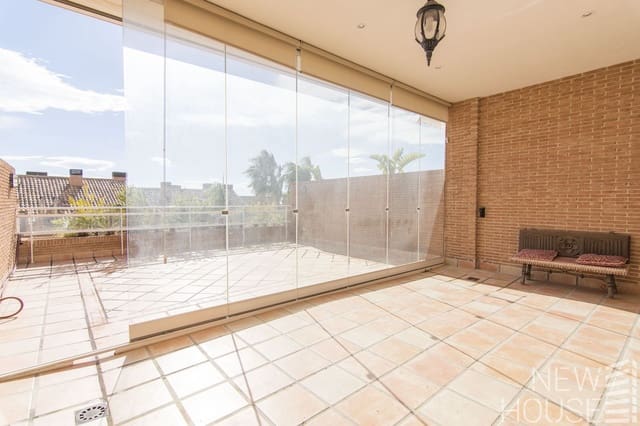 8 bedroom Townhouse for sale in Cabo de las Huertas, Alicante / Alacant city with pool garage - € 1,124,900 (Ref: 9641405)