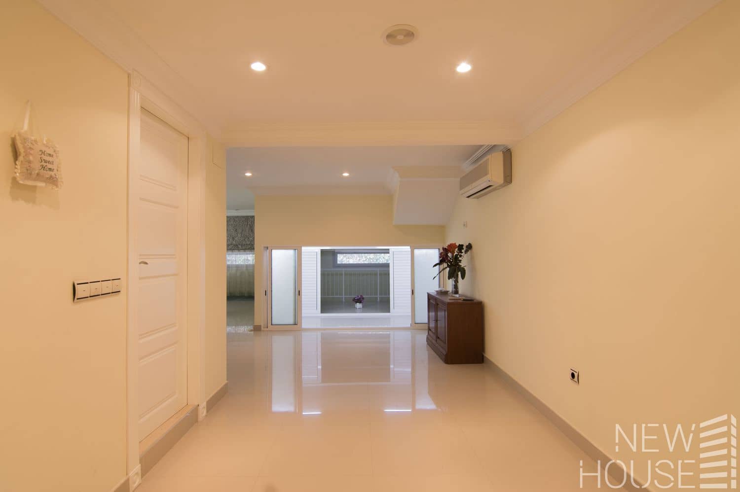 8 bedroom Townhouse for sale in Cabo de las Huertas with pool garage - € 1,124,900 (Ref: 9641405)