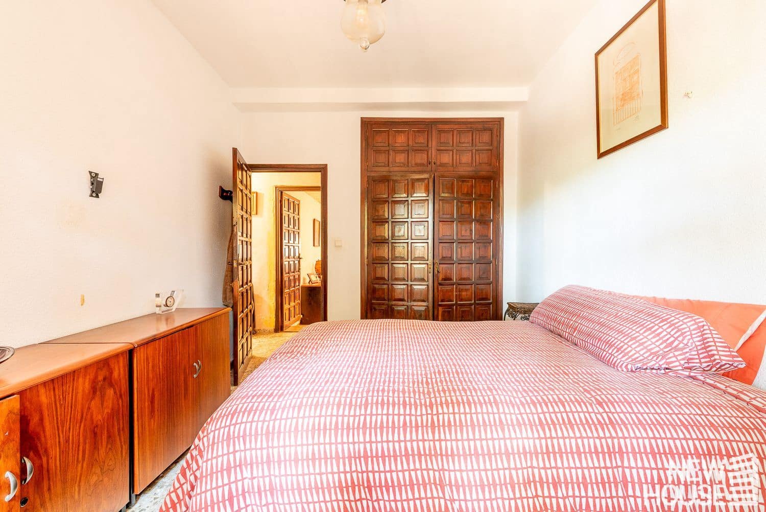 3 bedroom Villa for sale in Alicante / Alacant city with garage - € 585,000 (Ref: 9641407)