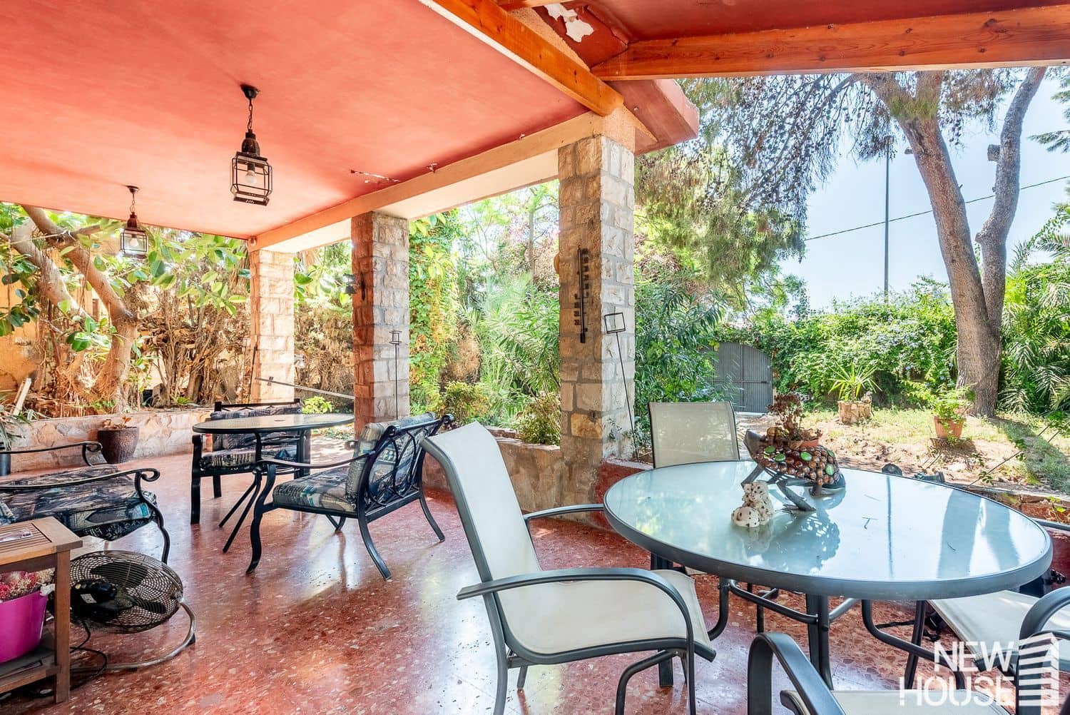 3 bedroom Villa for sale in Alicante / Alacant city with garage - € 585,000 (Ref: 9641407)