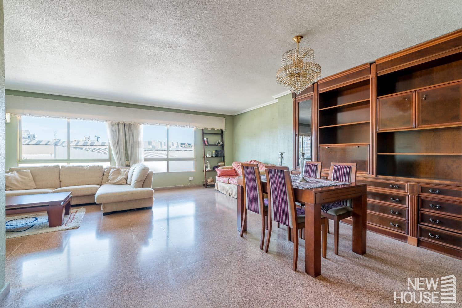 4 makuuhuone Huoneisto myytävänä paikassa Alicante kaupunki mukana 
autotalli - 350 000 € (Ref: 9641408)