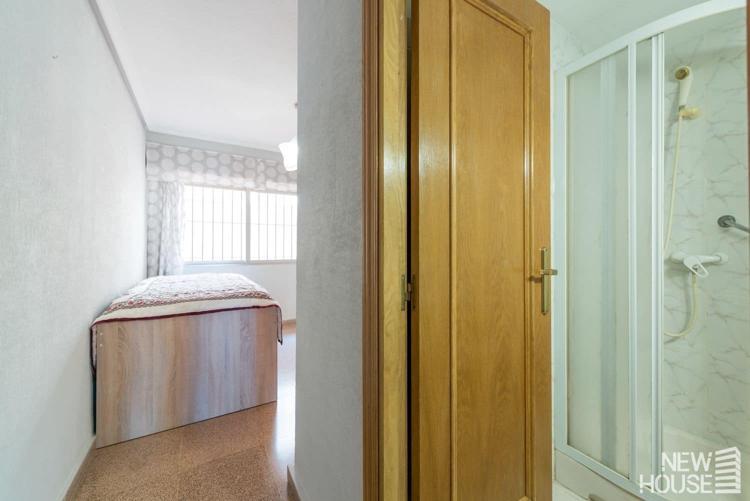 4 makuuhuone Huoneisto myytävänä paikassa Alicante kaupunki mukana 
autotalli - 350 000 € (Ref: 9641408)