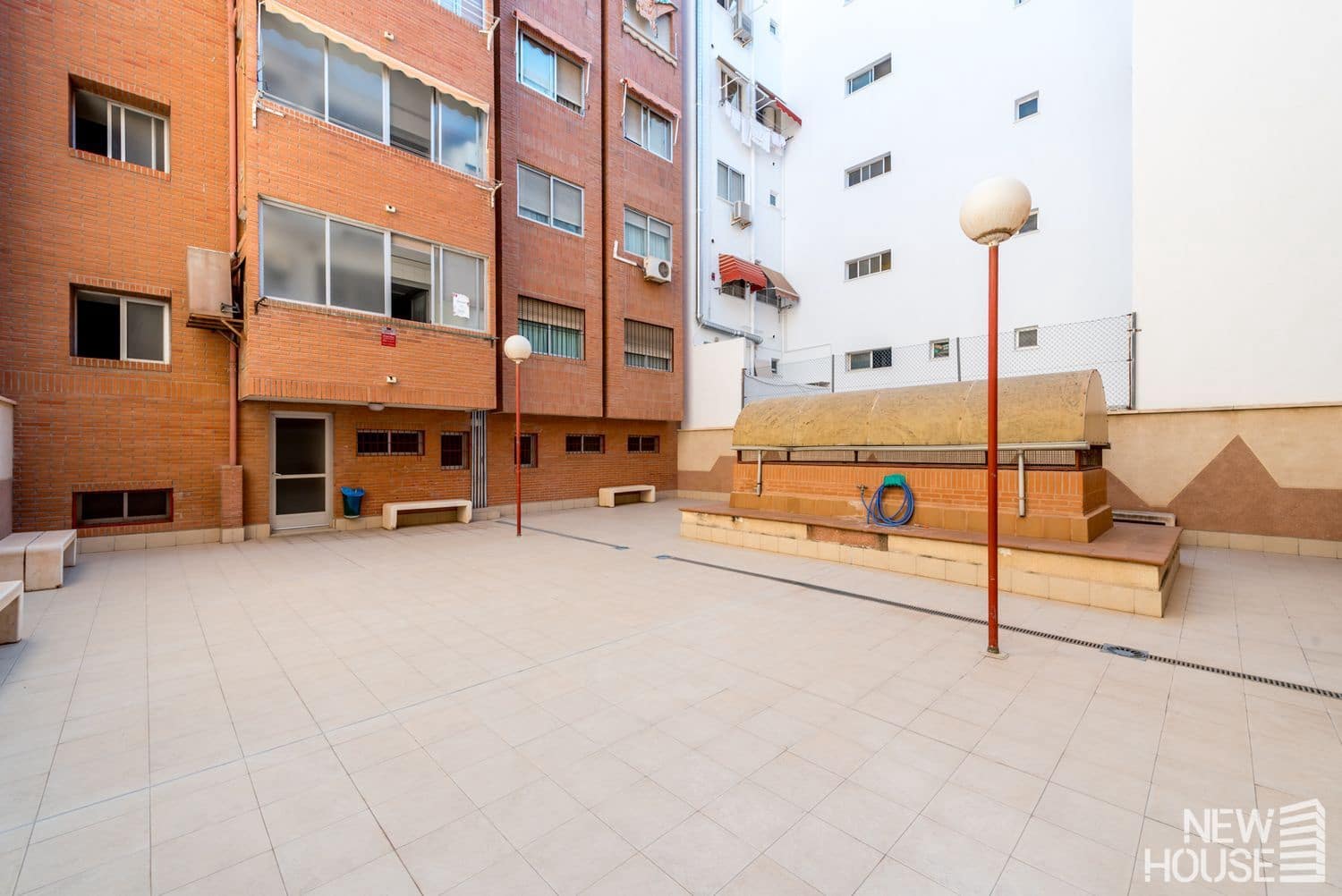 4 makuuhuone Huoneisto myytävänä paikassa Alicante kaupunki mukana 
autotalli - 350 000 € (Ref: 9641408)