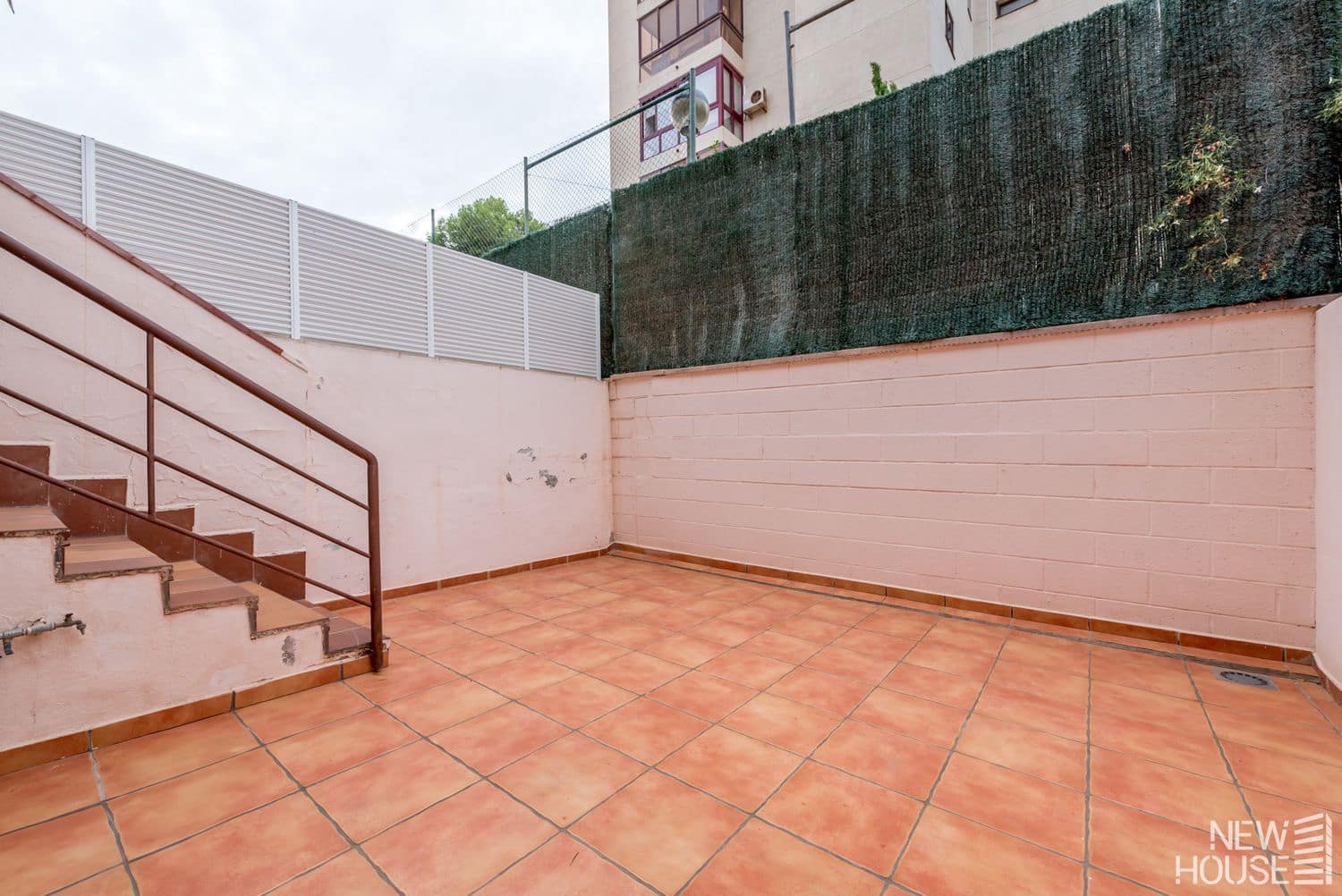 5 bedroom Townhouse for sale in Cabo de las Huertas with pool garage - € 499,000 (Ref: 9641410)