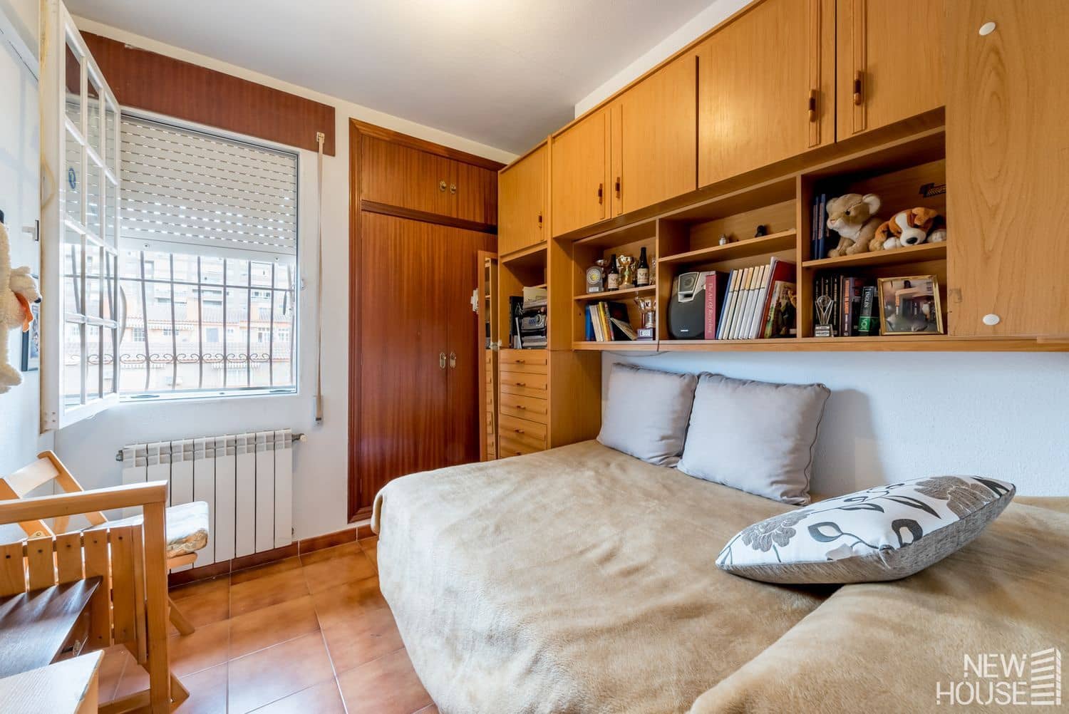 5 bedroom Townhouse for sale in Cabo de las Huertas with pool garage - € 499,000 (Ref: 9641410)