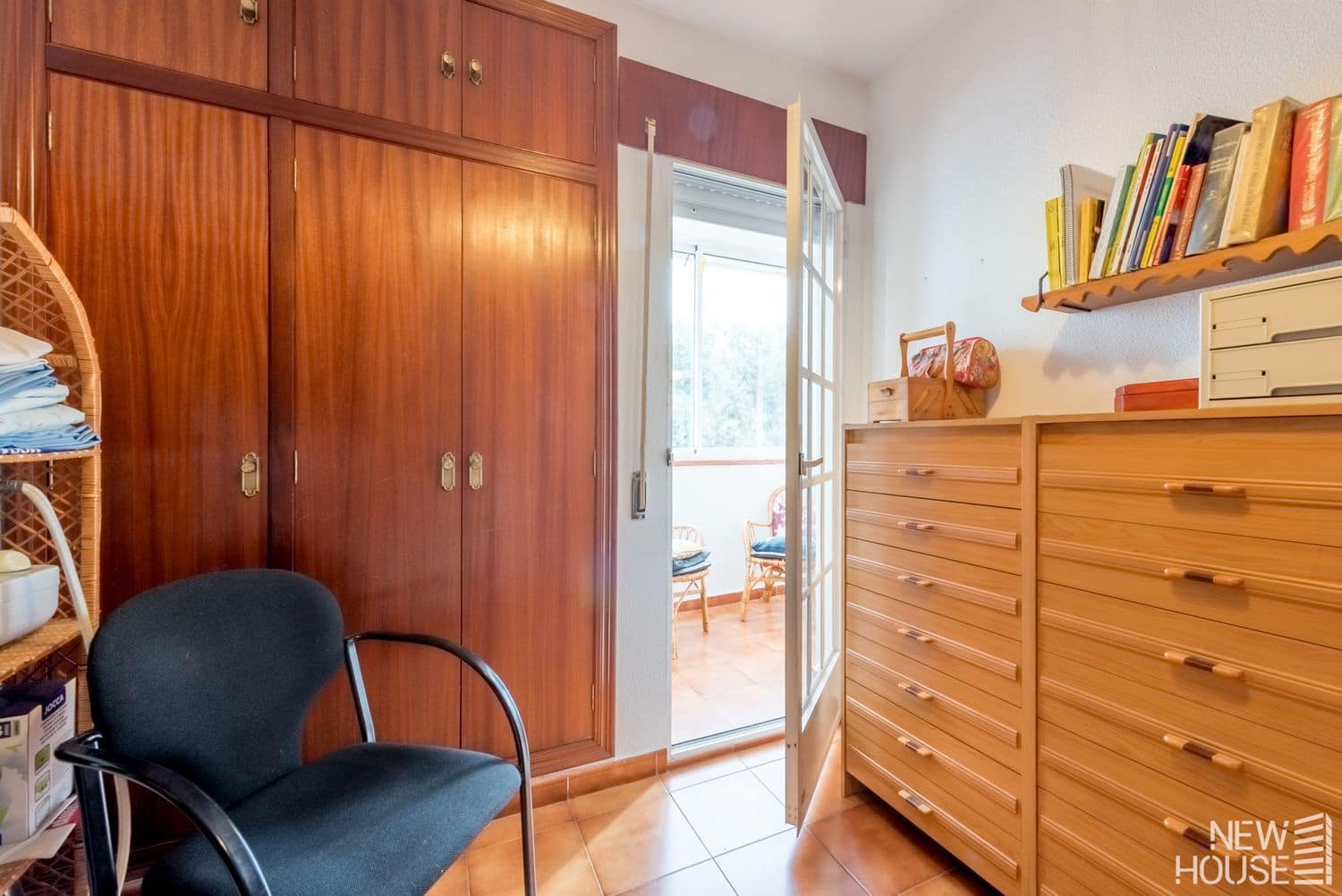 5 bedroom Townhouse for sale in Cabo de las Huertas with pool garage - € 499,000 (Ref: 9641410)