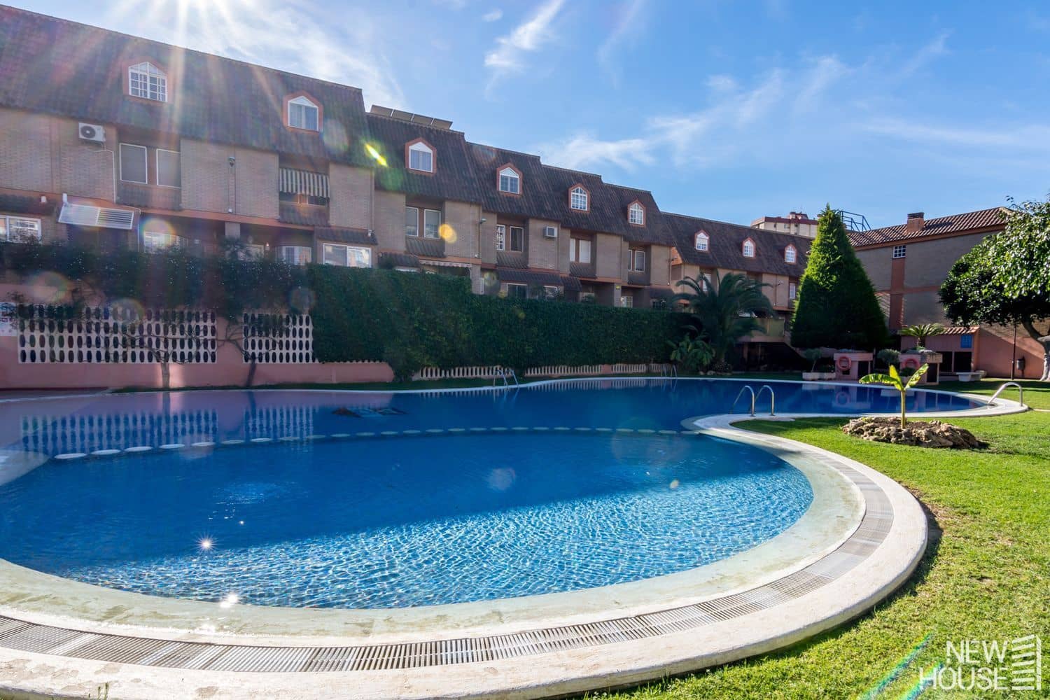 5 bedroom Townhouse for sale in Cabo de las Huertas with pool garage - € 499,000 (Ref: 9641410)