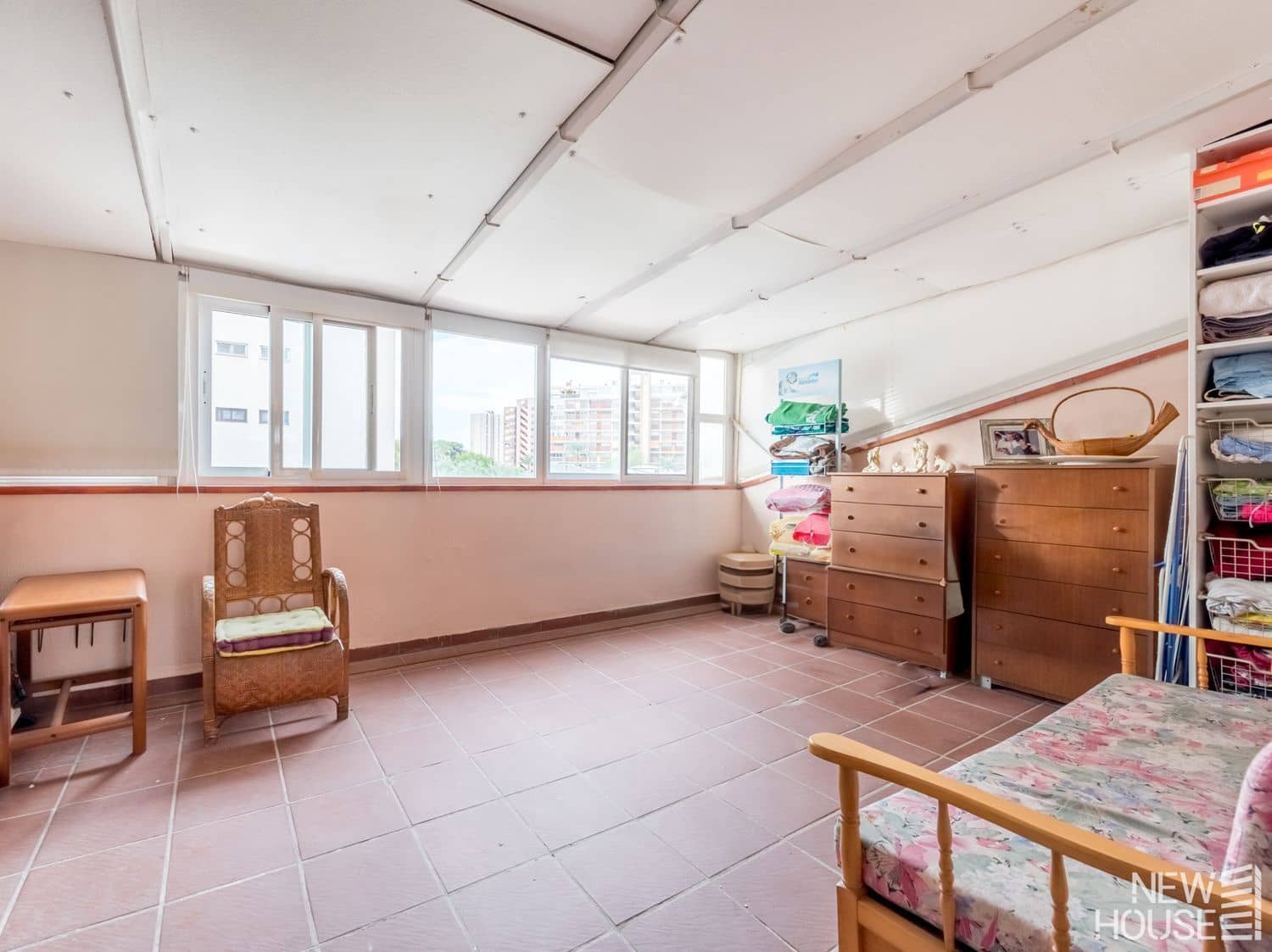 5 bedroom Townhouse for sale in Cabo de las Huertas with pool garage - € 499,000 (Ref: 9641410)