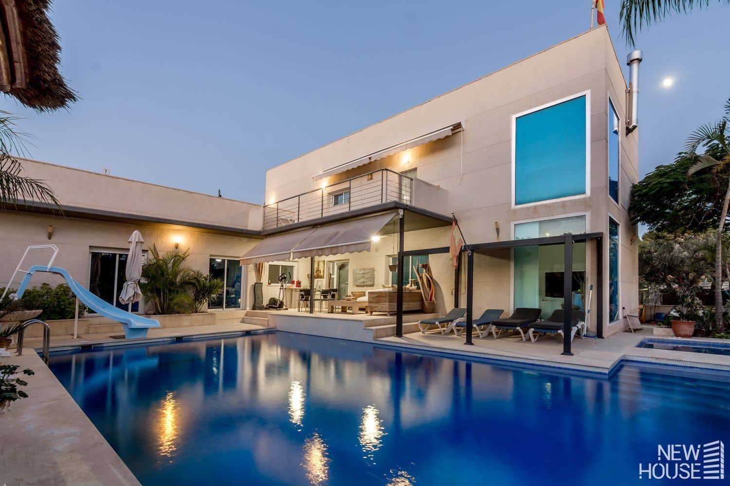 5 camera da letto Villa in vendita in Playa de Muchavista con piscina garage - 1.500.000 € (Rif: 9641412)