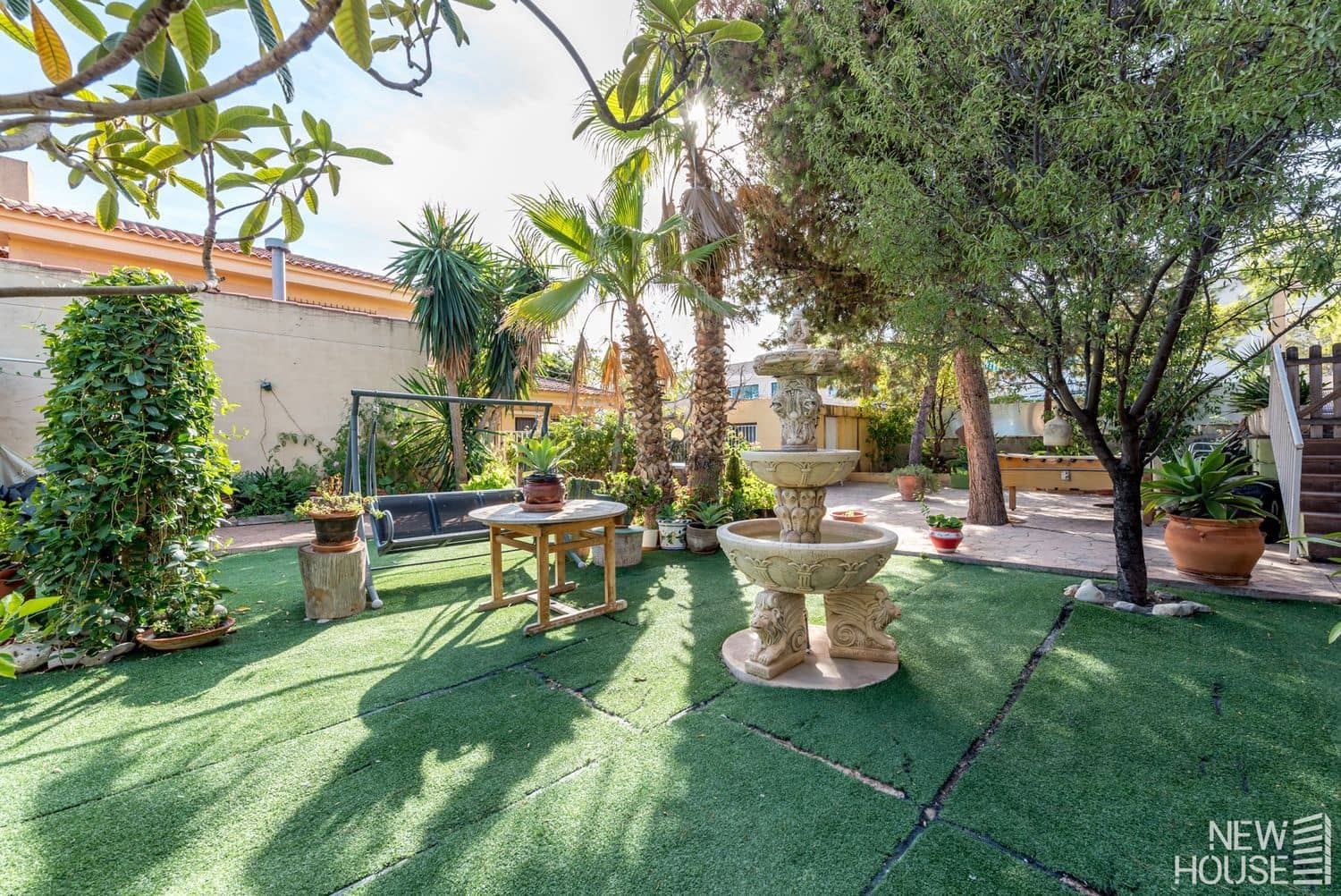 4 makuuhuone Huvila myytävänä paikassa San Vicente / Sant Vicent del Raspeig mukana uima-altaan 
autotalli - 570 000 € (Ref: 9641413)