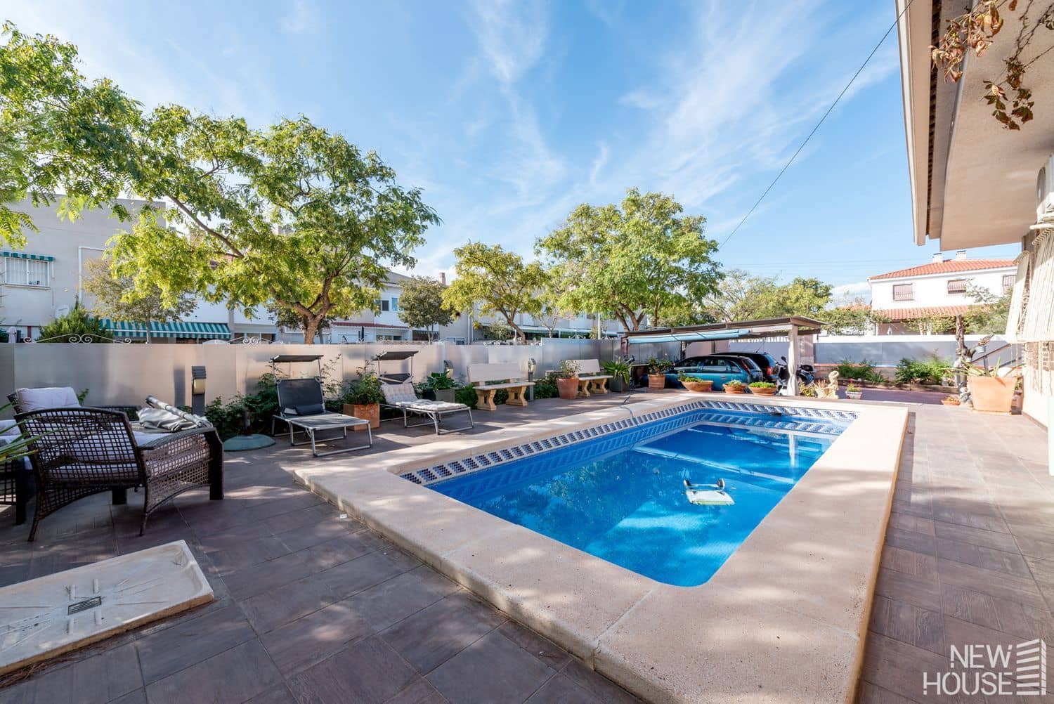 4 makuuhuone Huvila myytävänä paikassa San Vicente / Sant Vicent del Raspeig mukana uima-altaan 
autotalli - 570 000 € (Ref: 9641413)