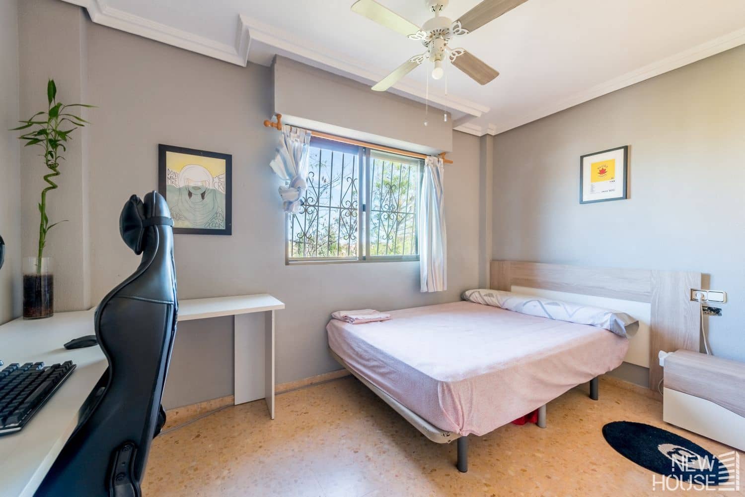 4 makuuhuone Huvila myytävänä paikassa San Vicente / Sant Vicent del Raspeig mukana uima-altaan 
autotalli - 570 000 € (Ref: 9641413)