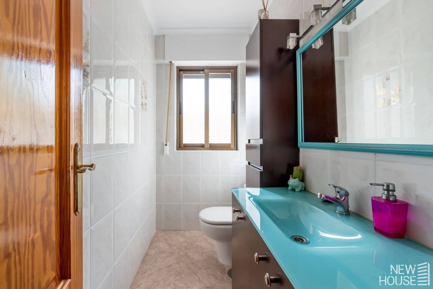 4 makuuhuone Huvila myytävänä paikassa San Vicente / Sant Vicent del Raspeig mukana uima-altaan 
autotalli - 570 000 € (Ref: 9641413)