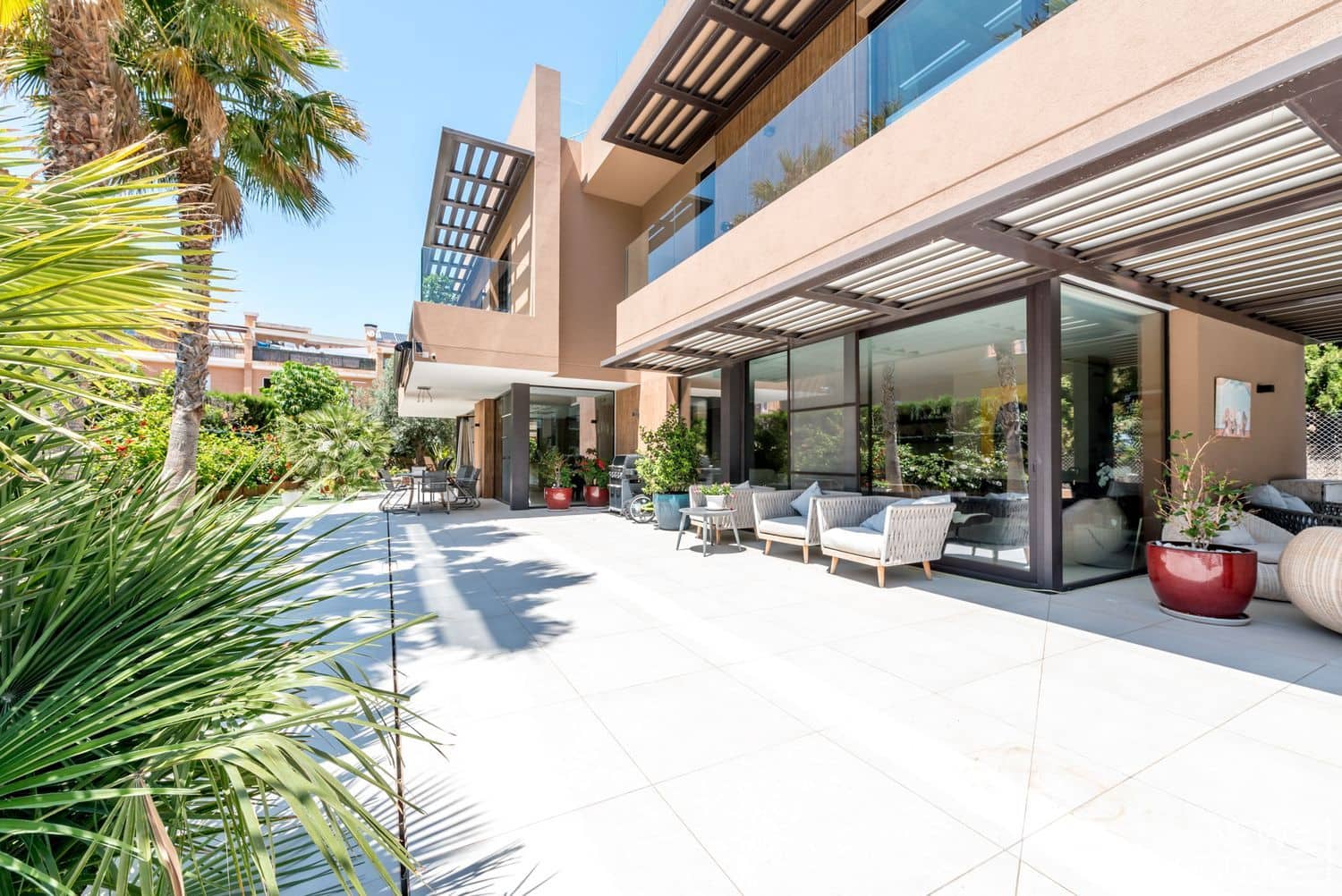 4 bedroom Villa for sale in Cabo de las Huertas with pool garage - € 3,200,000 (Ref: 9641414)