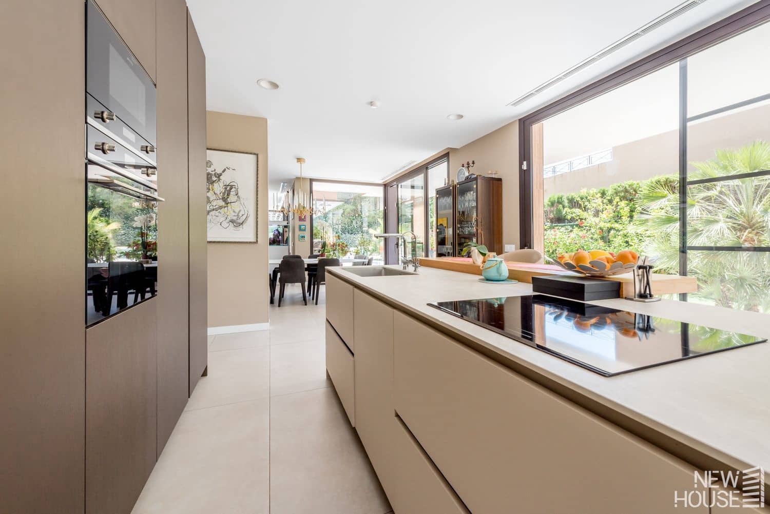 4 bedroom Villa for sale in Cabo de las Huertas with pool garage - € 3,200,000 (Ref: 9641414)