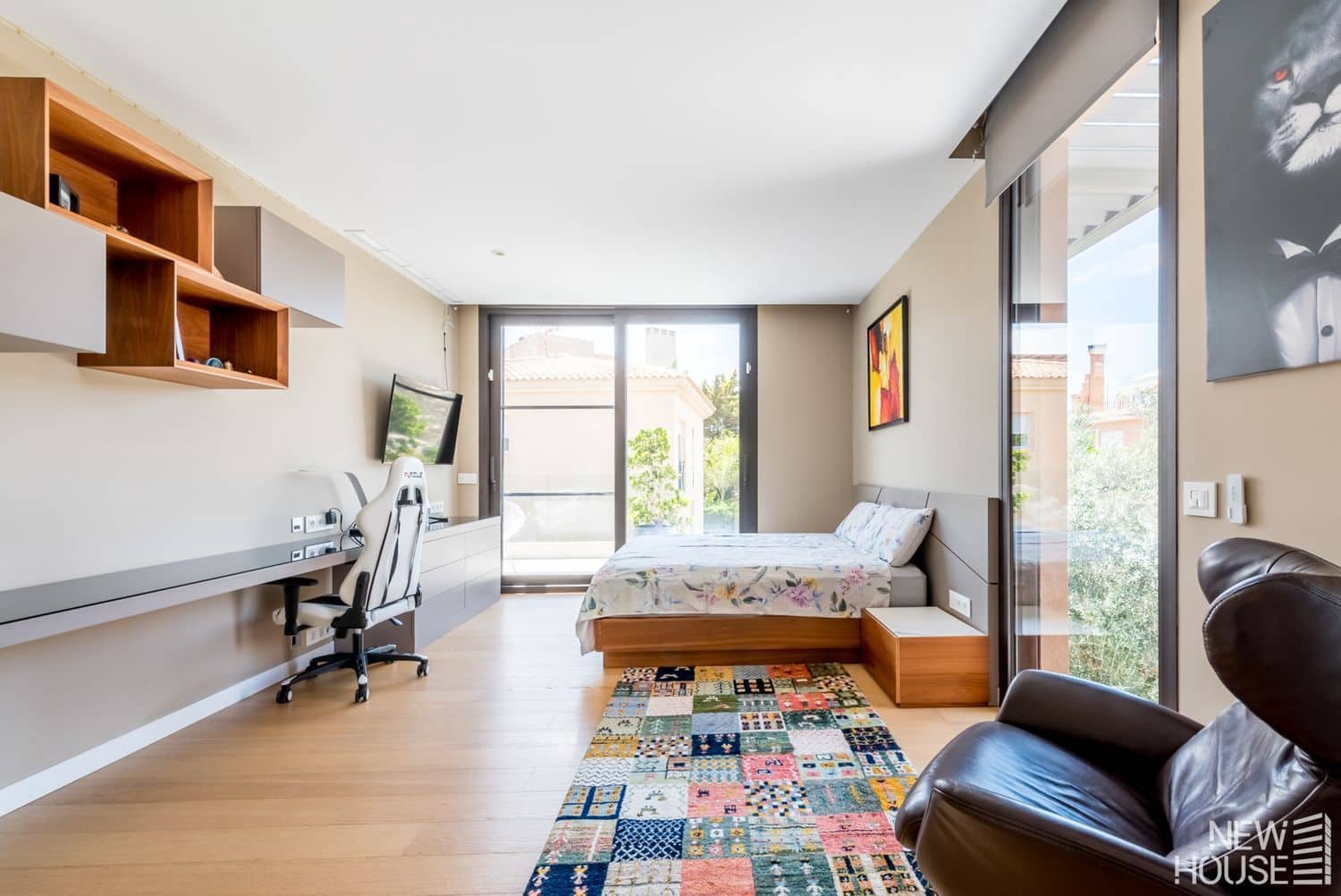 4 bedroom Villa for sale in Cabo de las Huertas with pool garage - € 3,200,000 (Ref: 9641414)