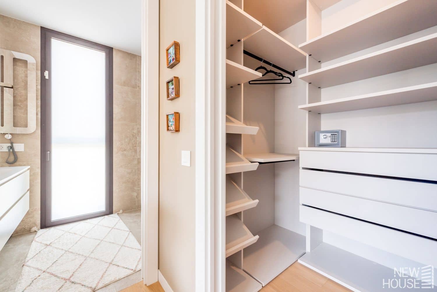 4 bedroom Villa for sale in Cabo de las Huertas with pool garage - € 3,200,000 (Ref: 9641414)