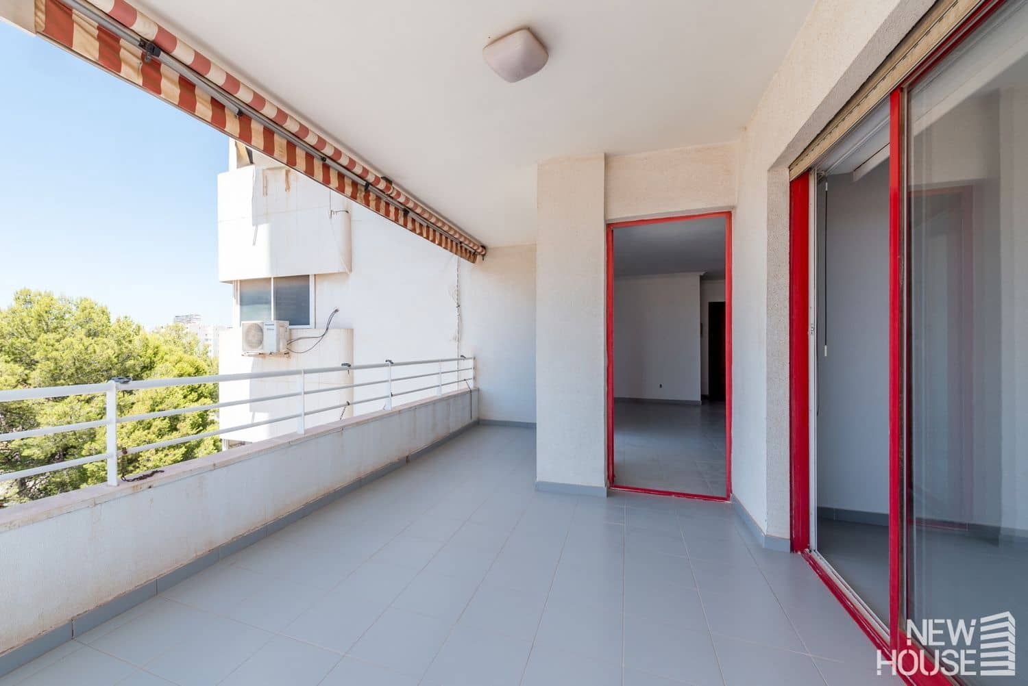 3 quarto Apartamento para venda em Cabo de las Huertas com piscina garagem - 410 000 € (Ref: 9641415)