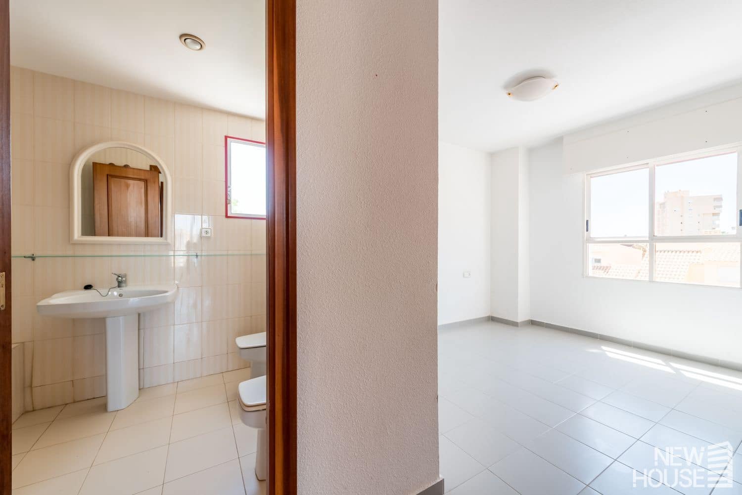 3 quarto Apartamento para venda em Cabo de las Huertas com piscina garagem - 410 000 € (Ref: 9641415)