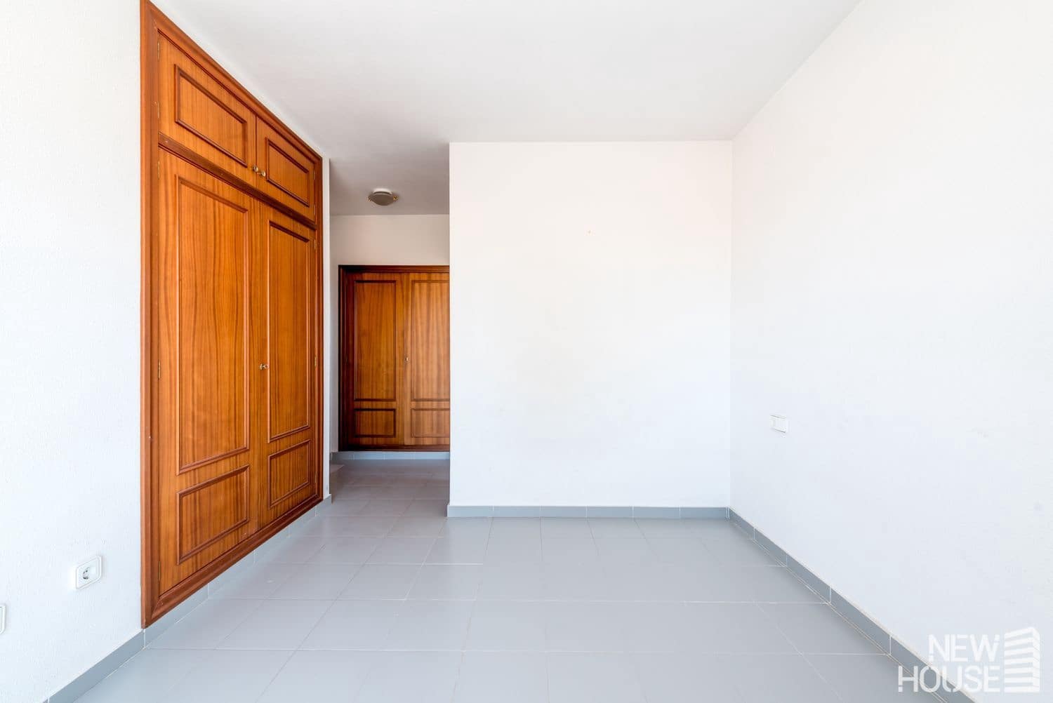 3 quarto Apartamento para venda em Cabo de las Huertas com piscina garagem - 410 000 € (Ref: 9641415)