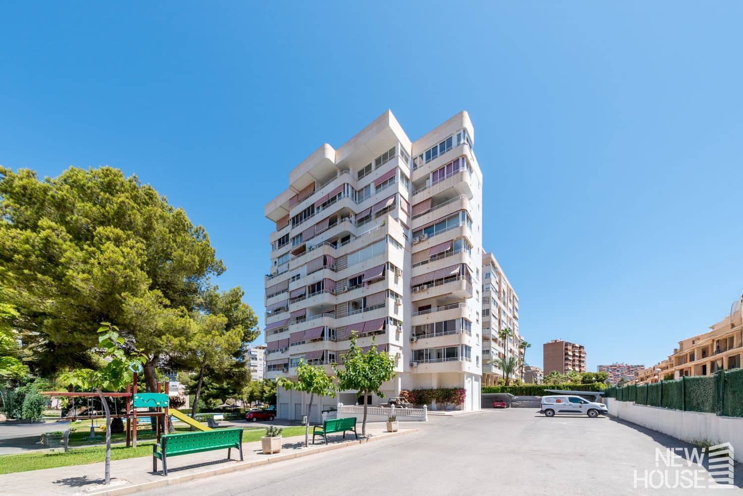 3 quarto Apartamento para venda em Cabo de las Huertas com piscina garagem - 410 000 € (Ref: 9641415)