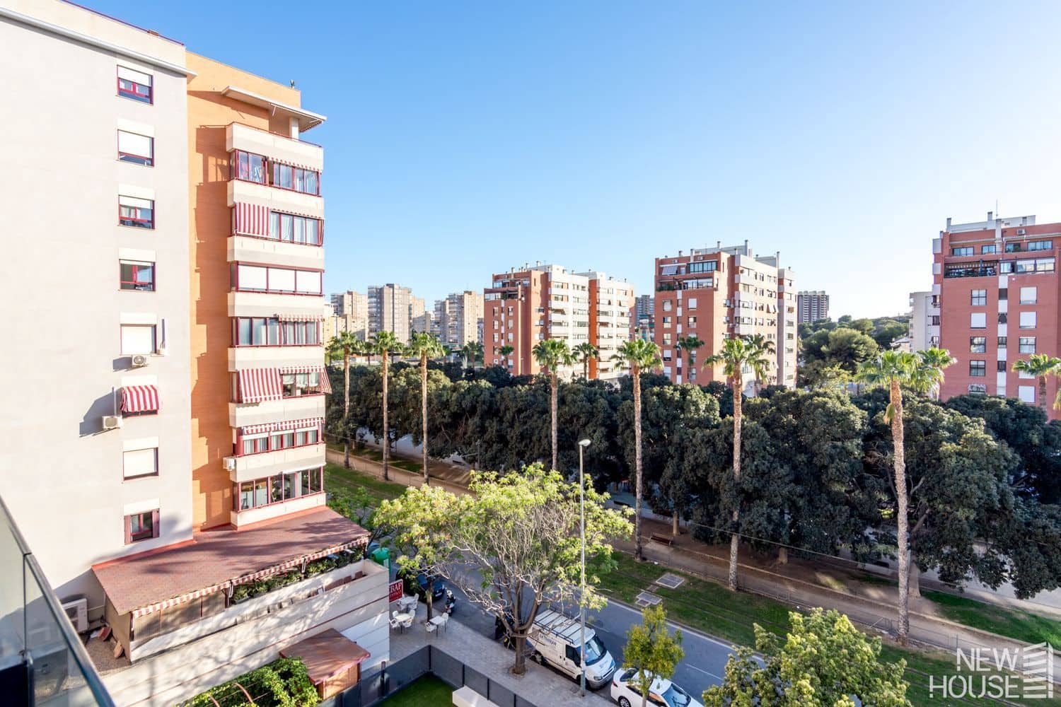 3 Zimmer Apartment zu verkaufen in Alicante / Alacant Stadt mit Pool Garage - 675.000 € (Ref: 9669799)