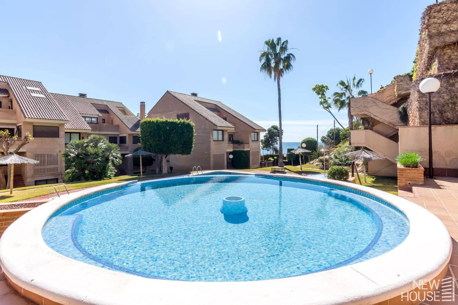 Casa de 6 habitaciones en Cabo de las Huertas en venta con piscina garaje - 1.150.000 € (Ref: 9669800)