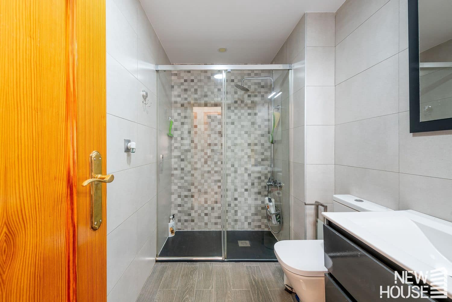 3 soveværelse Lejlighed til salg i Alicante by med swimmingpool garage - € 385.000 (Ref: 9669802)