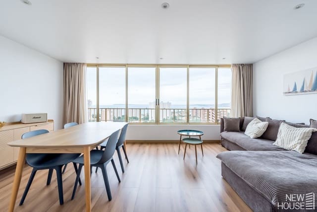 1 bedroom Apartment for sale in Cabo de las Huertas, Alicante / Alacant city with pool garage - € 305,000 (Ref: 9669803)